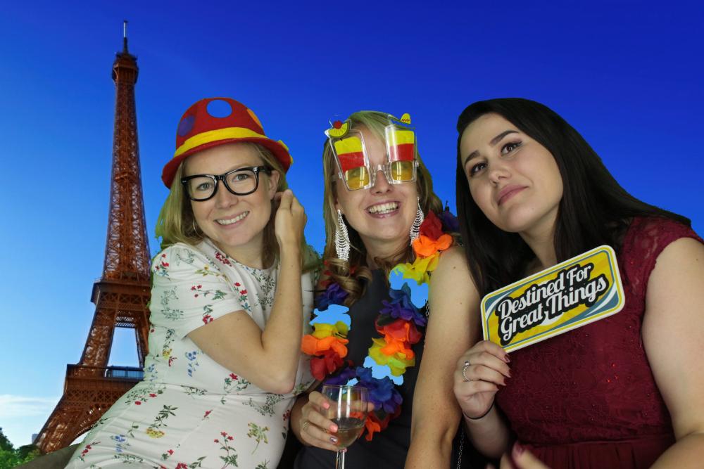 Christ School Prom | View more photos from the event at gallery.myphotoboothexperience.co.uk/u/MyPhotoBoothExperienceLtd/Christ-School-Prom
